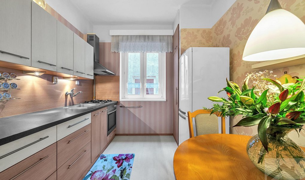 Prodej bytu 3+1 99 m², Hradec Králové – náhled fotky 2