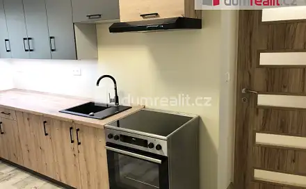 Pronájem bytu 2+1 64 m²