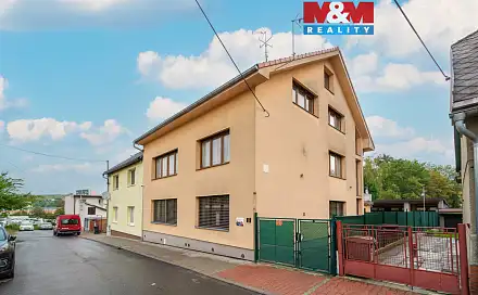 Prodej domu 600 m² s pozemkem 409 m², Růžová, Zlín - Louky