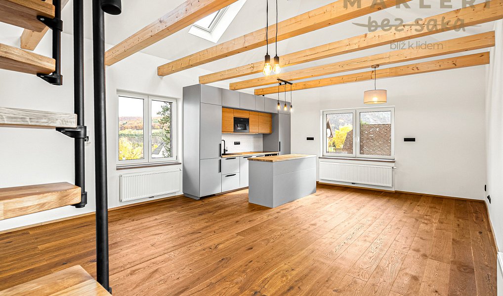 Prodej bytu atypického 81 m², Praha – náhled fotky 3