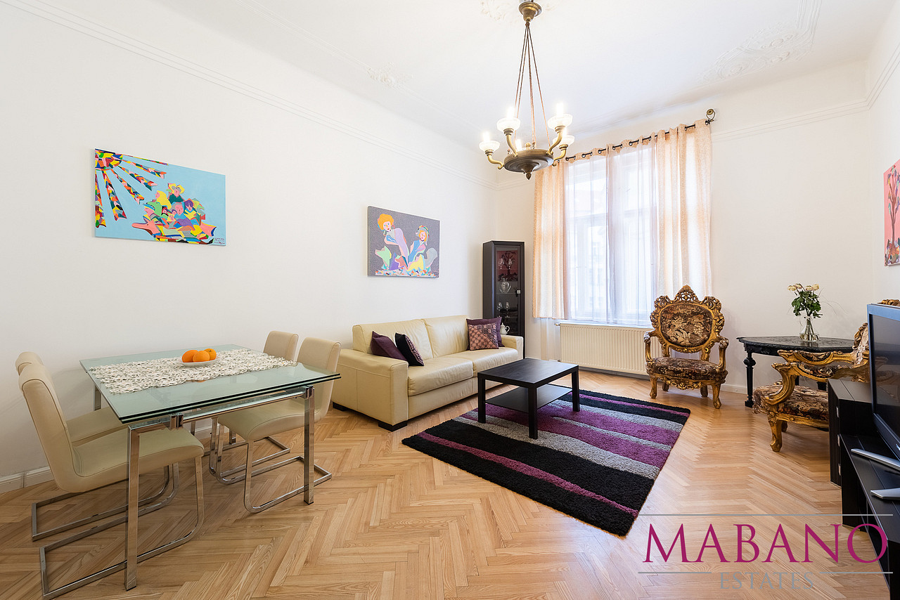 Pronájem bytu 2+1 61 m² – pohled 4