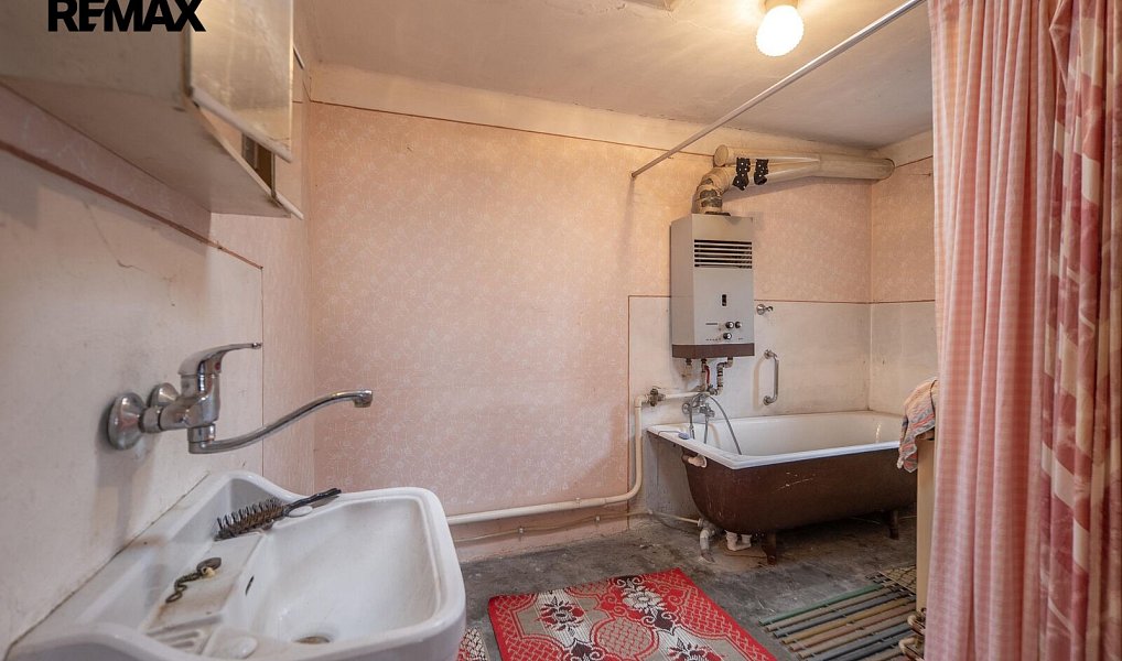 Prodej domu 200 m² s pozemkem 309 m², Dvůr Králové nad Labem – náhled fotky 9