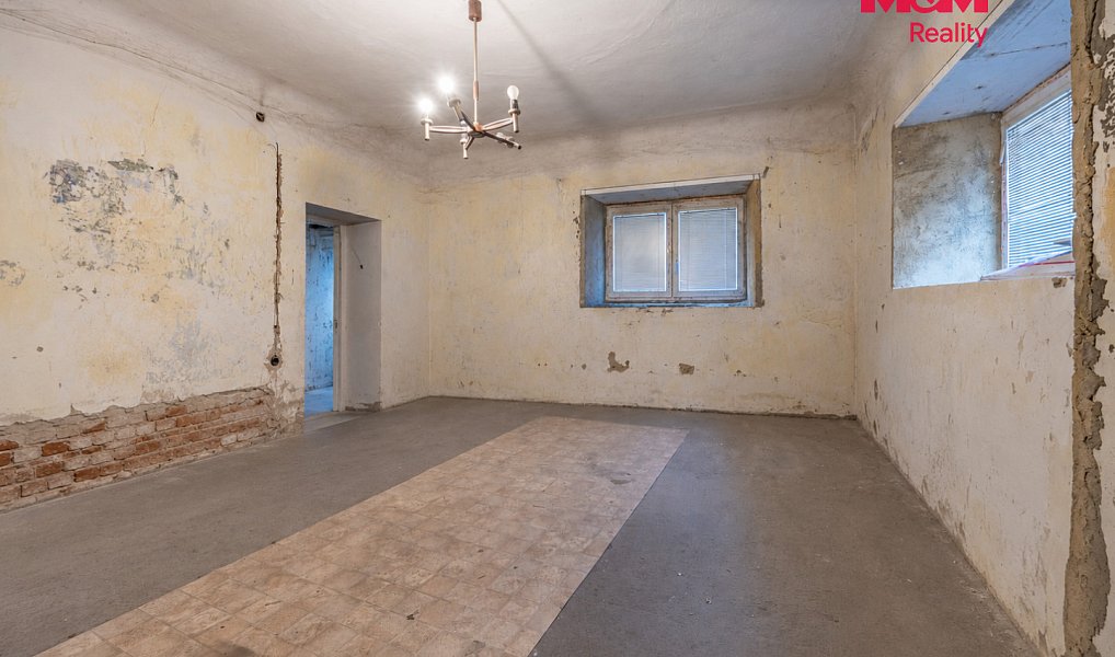 Prodej domu 424 m² s pozemkem 1 444 m², Měcholupy – náhled fotky 18