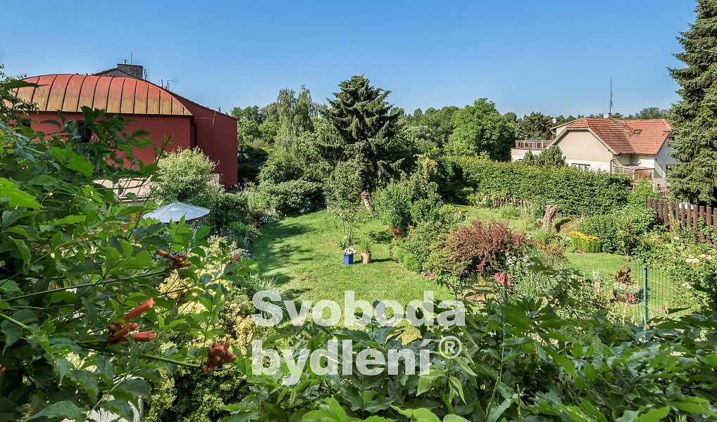 Prodej domu 222 m² s pozemkem 344 m², Praha – náhled fotky 42
