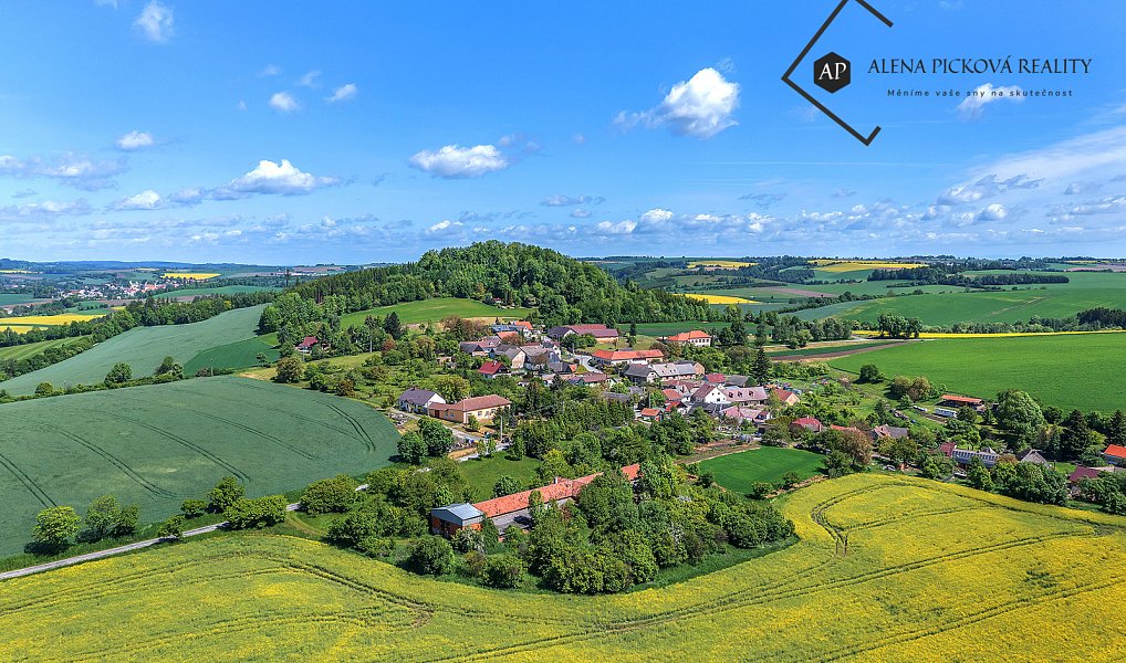 Prodej zemědělského objektu 1 200 m², Louka – náhled fotky 3