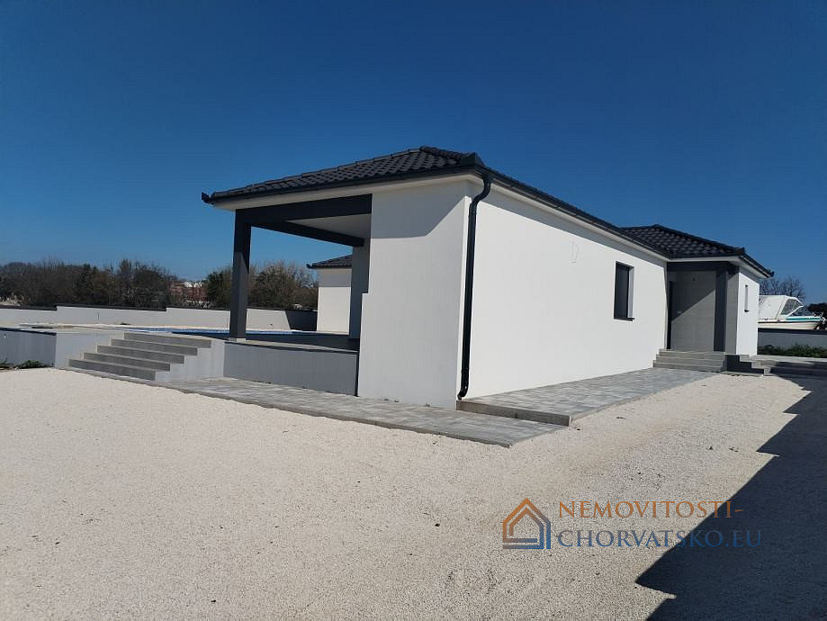 Prodej domu 125 m² s pozemkem 125 m² - Aanzicht 6