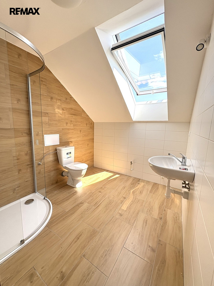 Pronájem bytu 1+1 39 m² — photo 4