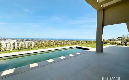 Prodej domu 252 m² s pozemkem 627 m²