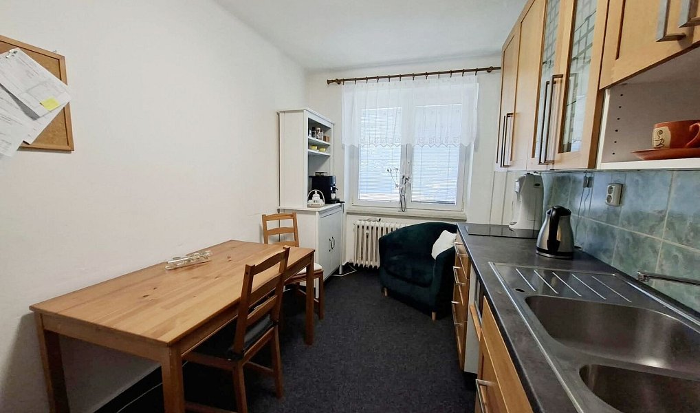 Pronájem kanceláře 16 m², Karviná – náhled fotky 3