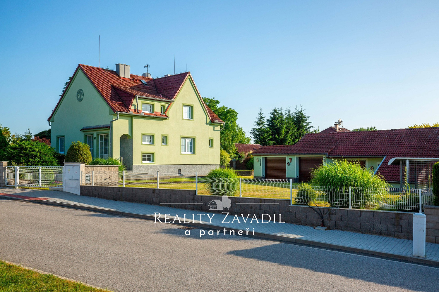 Prodej domu 140 m² s pozemkem 2 195 m² – fotografie 3