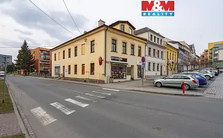 Prodej nájemního domu, činžáku 580 m², náměstí Jana Zajíce, Vítkov, okres Opava