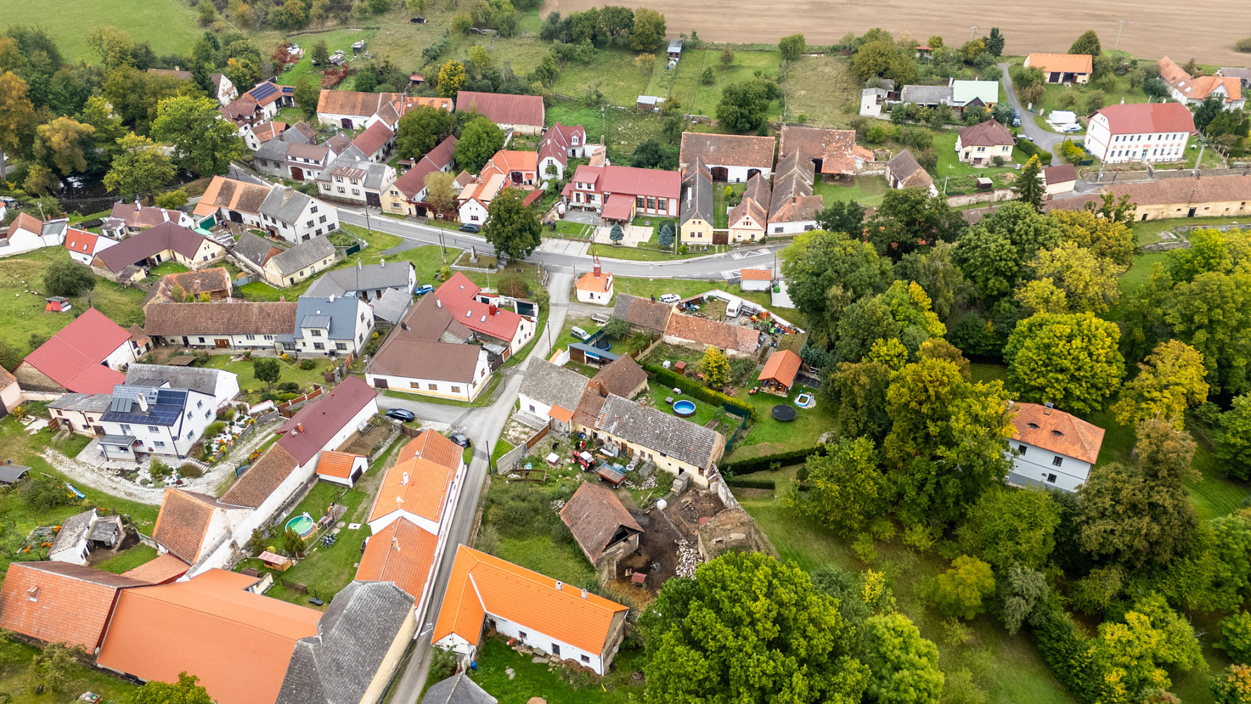Prodej domu (jiného typu) 100 m² s pozemkem 2 441 m² – fotografie 4
