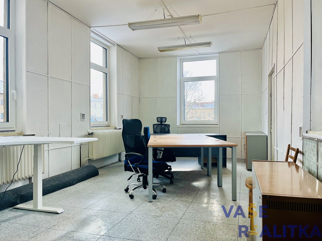 Pronájem kanceláře 28 m² – fotografie 2