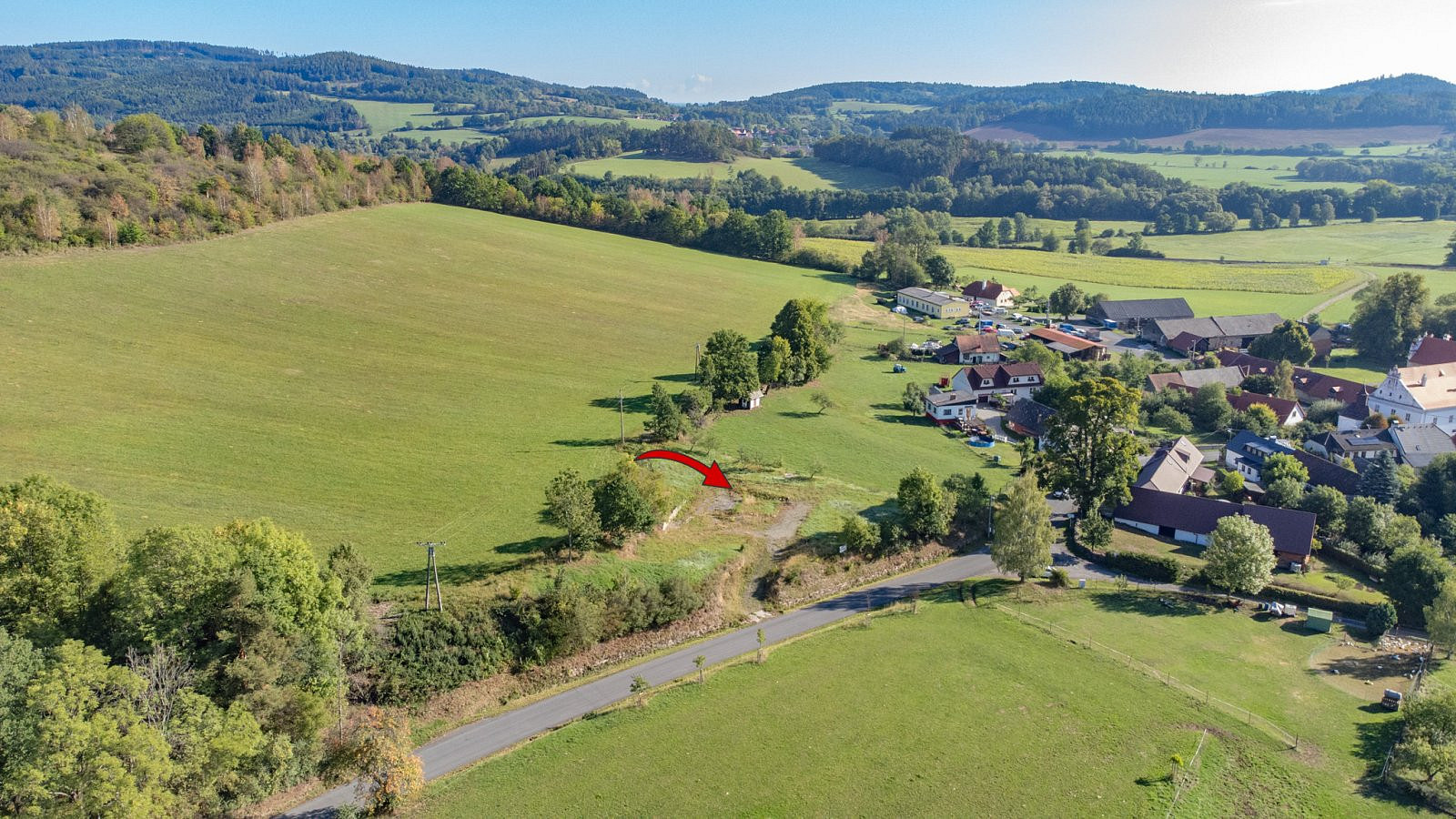 Prodej stavebního pozemku 1 179 m² – fotografie 2