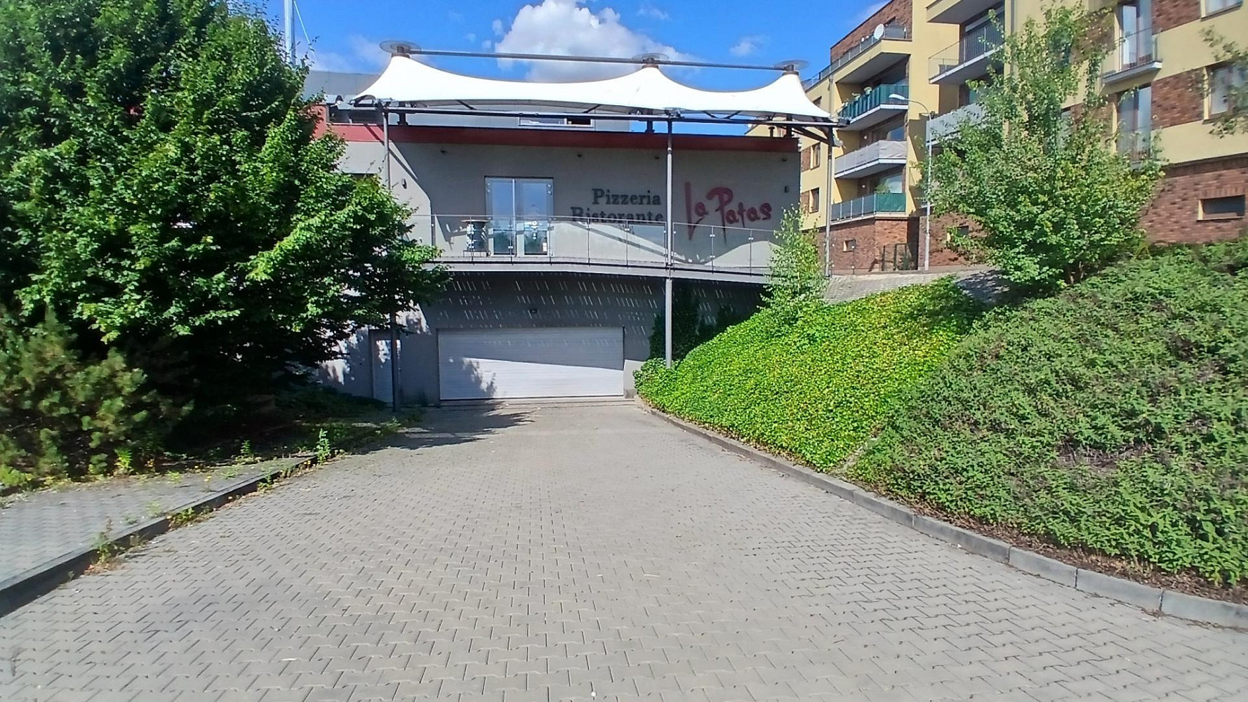 Pronájem garážového stání - brno - starý lískovec - u leskavy - cp 14,6 m2