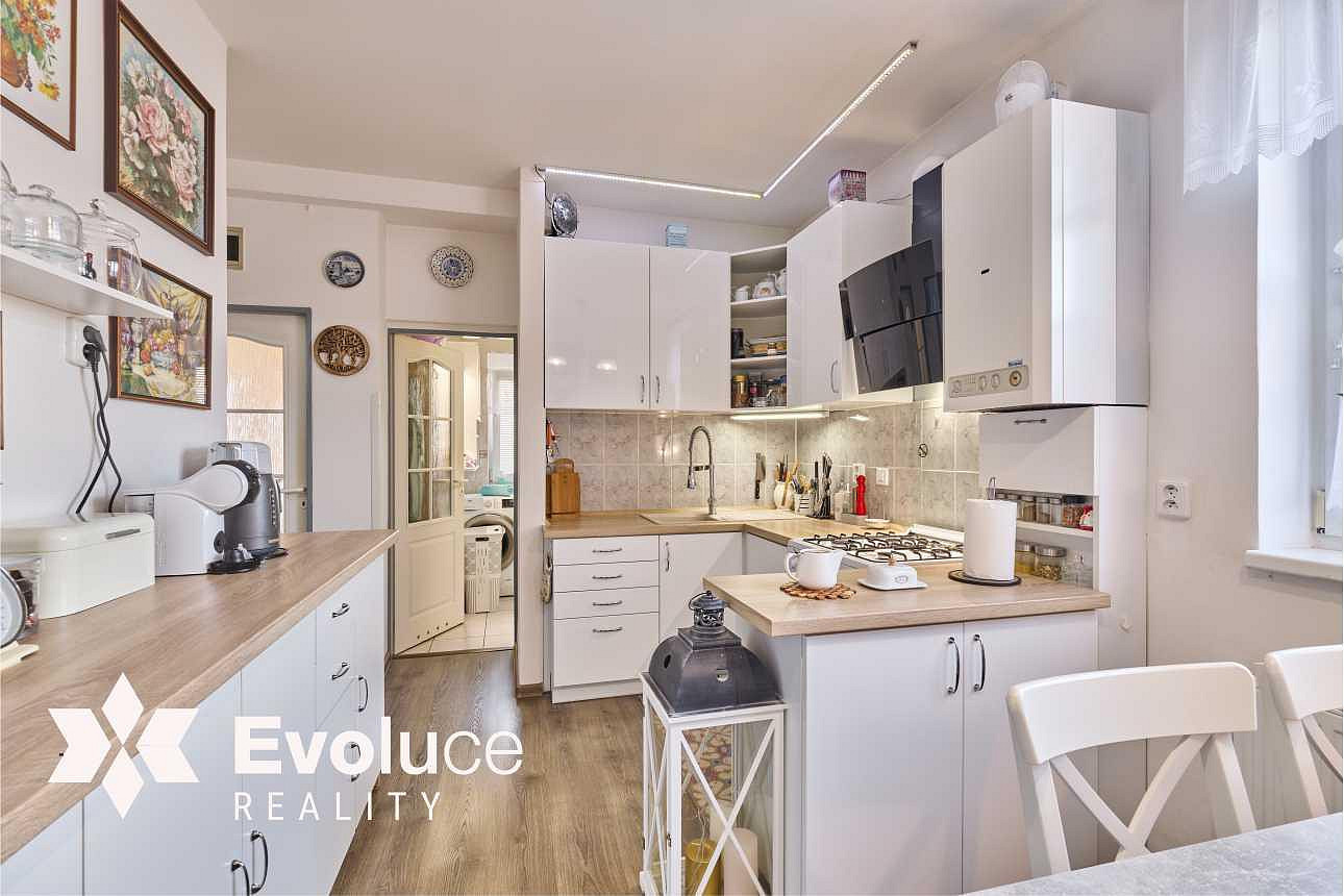 Prodej domu 101 m² s pozemkem 206 m²