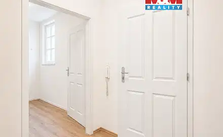 Pronájem bytu 2+1 53 m², Husova, Kolín - Kolín I