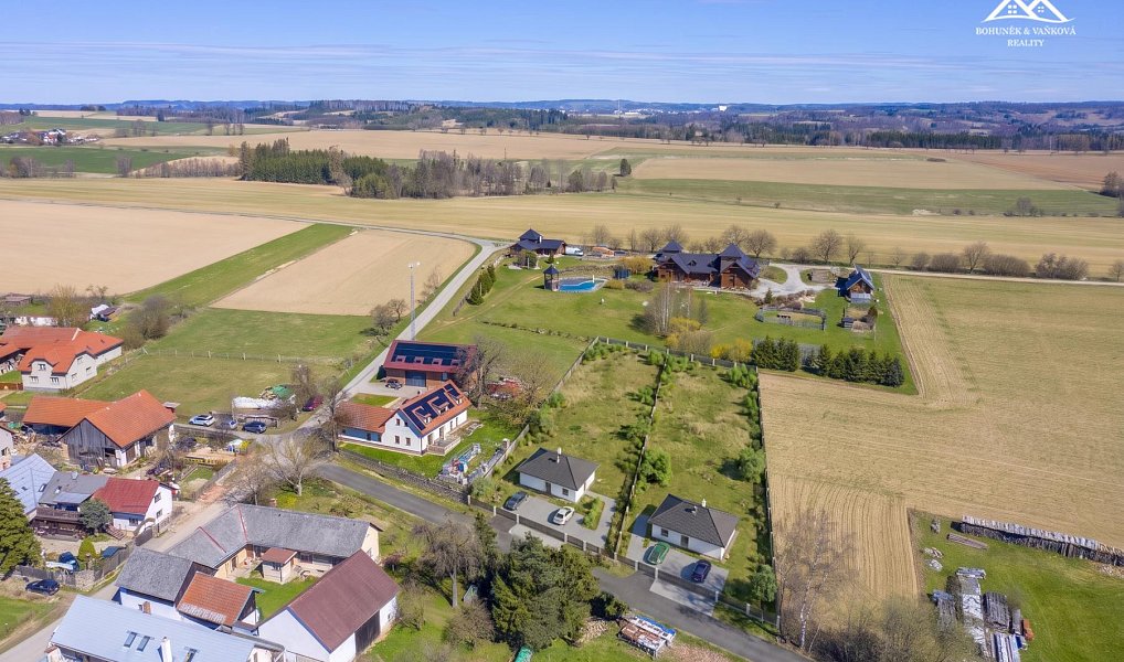 Prodej stavebního pozemku 1 817 m², Horní Krupá – náhled fotky 12