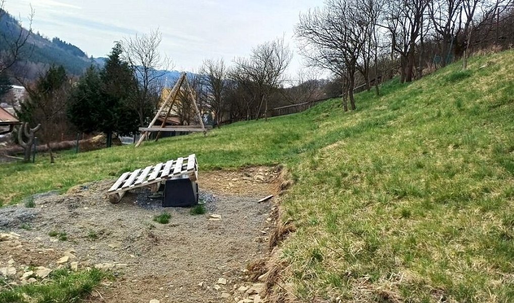 Prodej stavebního pozemku 1 260 m², Vsetín – náhled fotky 6