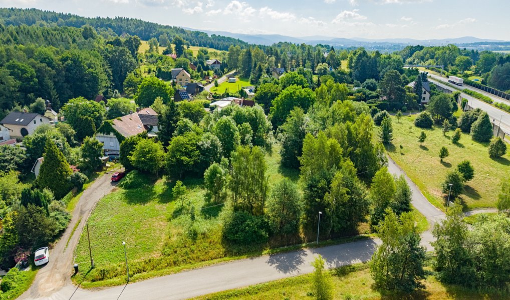 Prodej stavebního pozemku 2 392 m², Liberec – náhled fotky 3