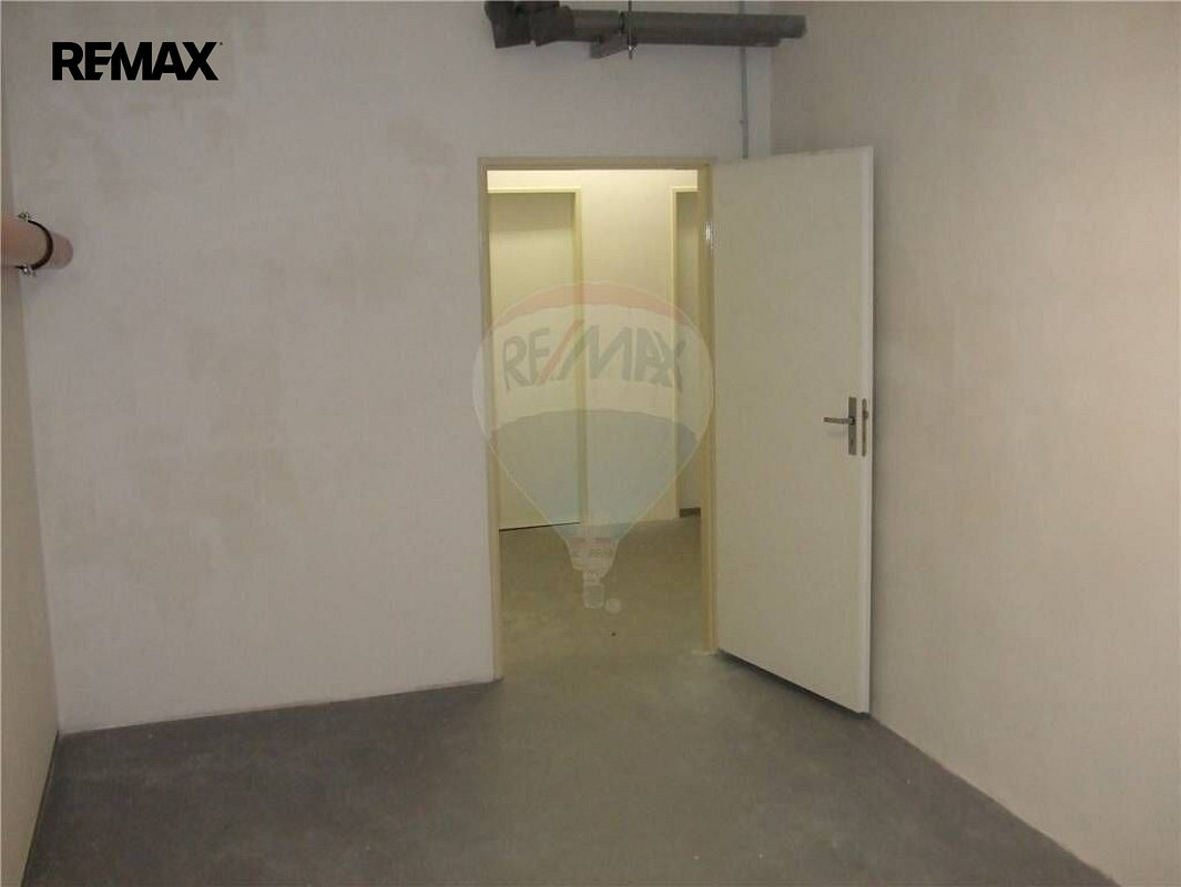 Pronájem skladovacích prostor 16 m² – fotografie 3