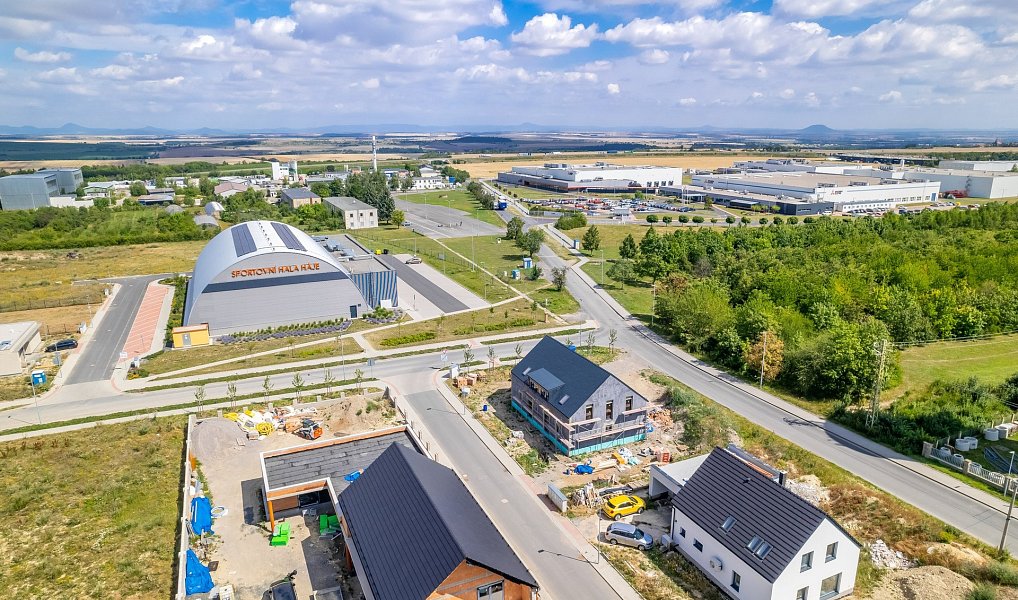 Prodej domu 122 m² s pozemkem 450 m², Slaný – náhled fotky 16
