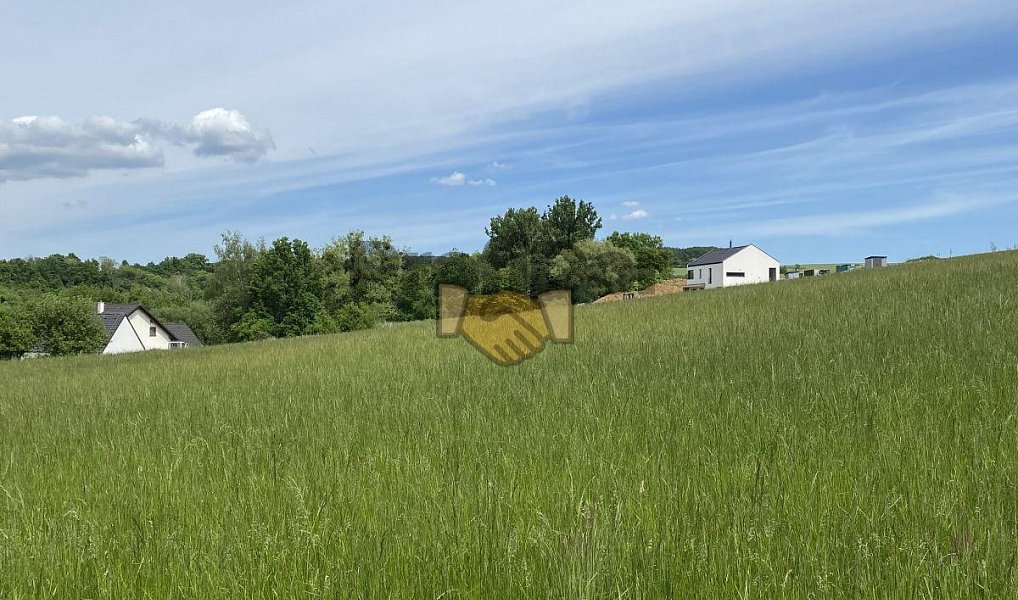 Prodej stavebního pozemku 916 m², Zlín – náhled fotky 7