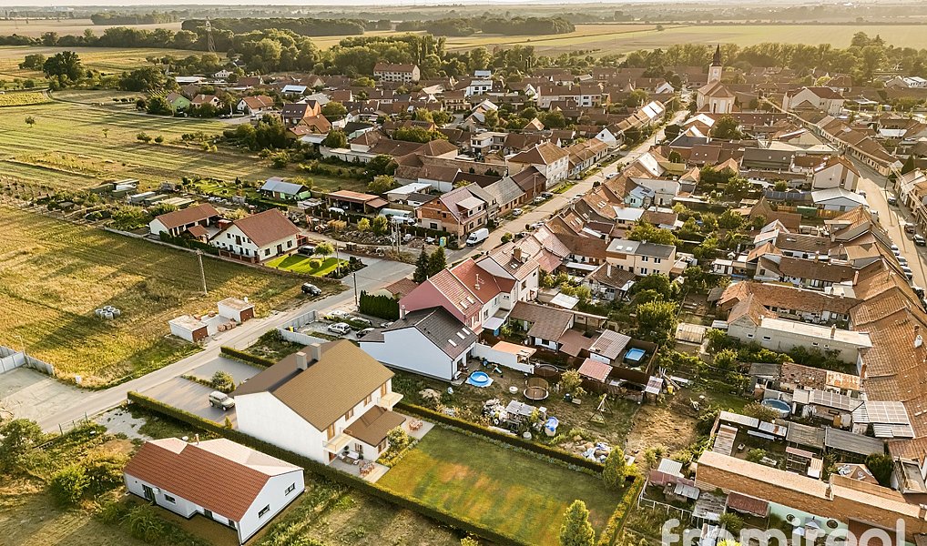 Prodej stavebního pozemku 500 m², Opatovice – náhled fotky 4