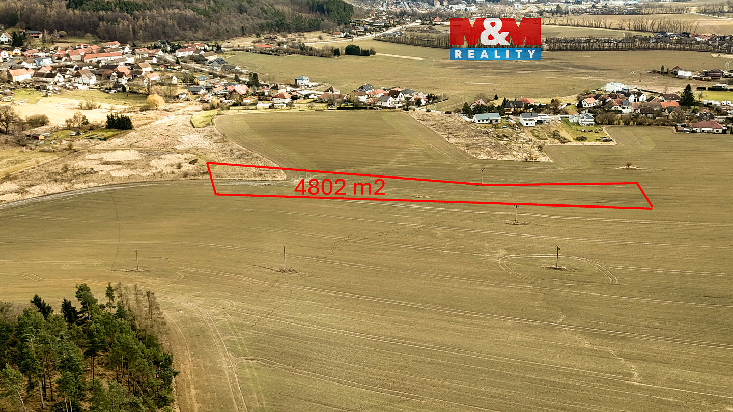 Prodej pole 4 802 m²