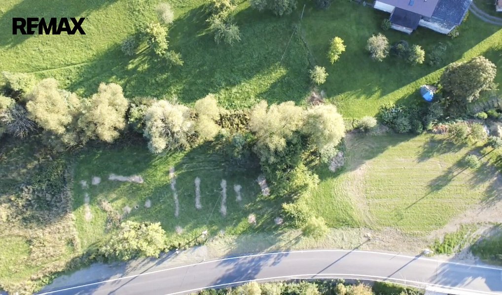 Prodej zahrady 2 000 m², Frýdštejn – náhled fotky 2