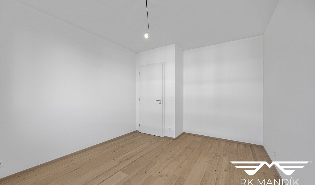 Pronájem bytu 3+kk 86 m², Praha – náhled fotky 10
