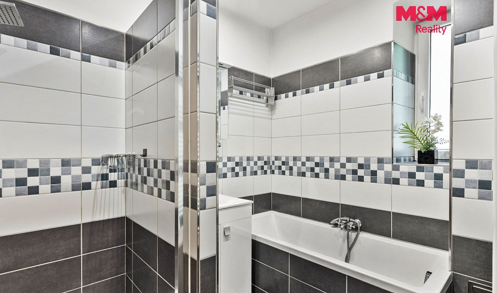 Prodej bytu 3+1 74 m², Nový Bor – náhled fotky 9