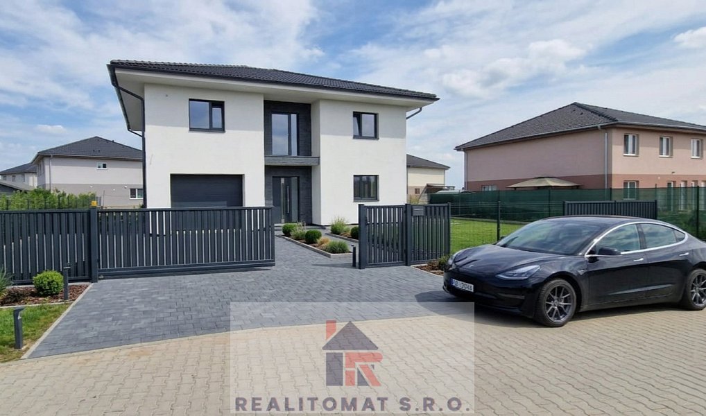 Prodej domu 190 m² s pozemkem 842 m², Polerady – náhled fotky 4