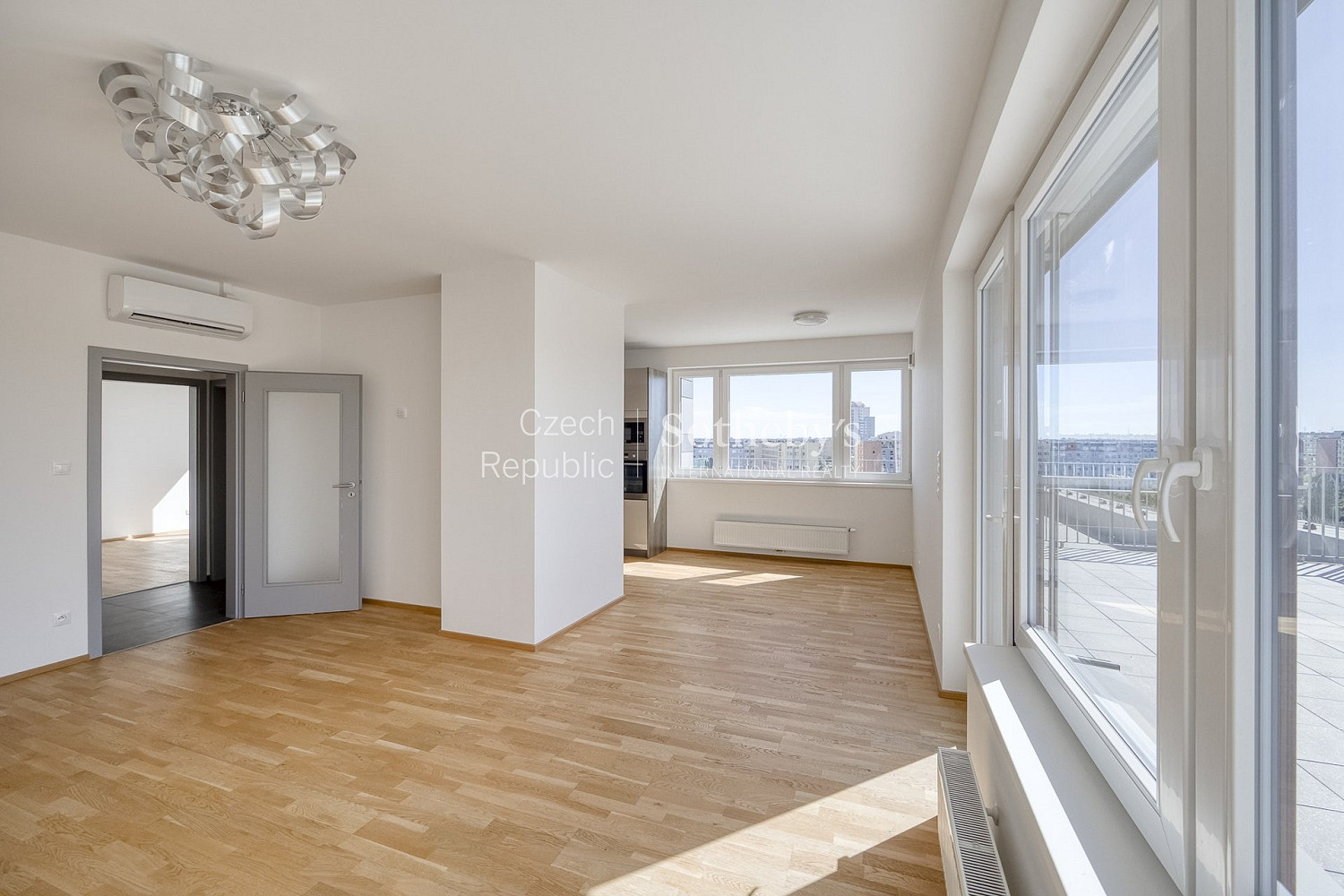 Prodej bytu 4+kk 114 m² – fotografie 2