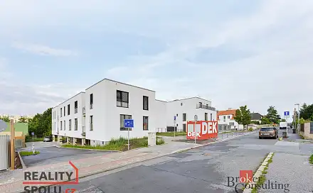 Pronájem bytu 2+kk 45 m²