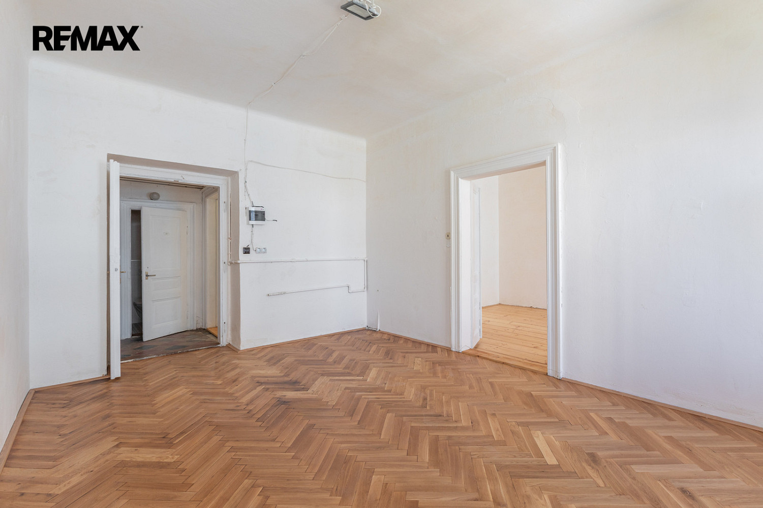 Pronájem komerčního objektu (jiného typu) 75 m² – fotografie 4