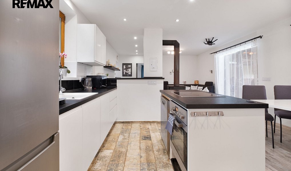 Prodej domu 133 m² s pozemkem 1 024 m², Kateřinice – náhled fotky 3