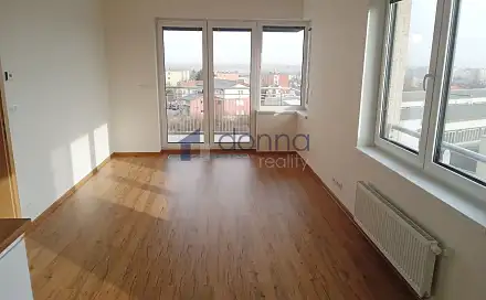 Pronájem bytu 2+kk 58 m²