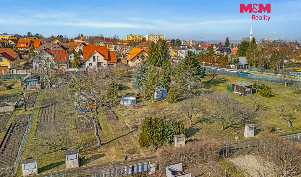 Prodej zahrady 1 053 m², Louny – náhled fotky 2