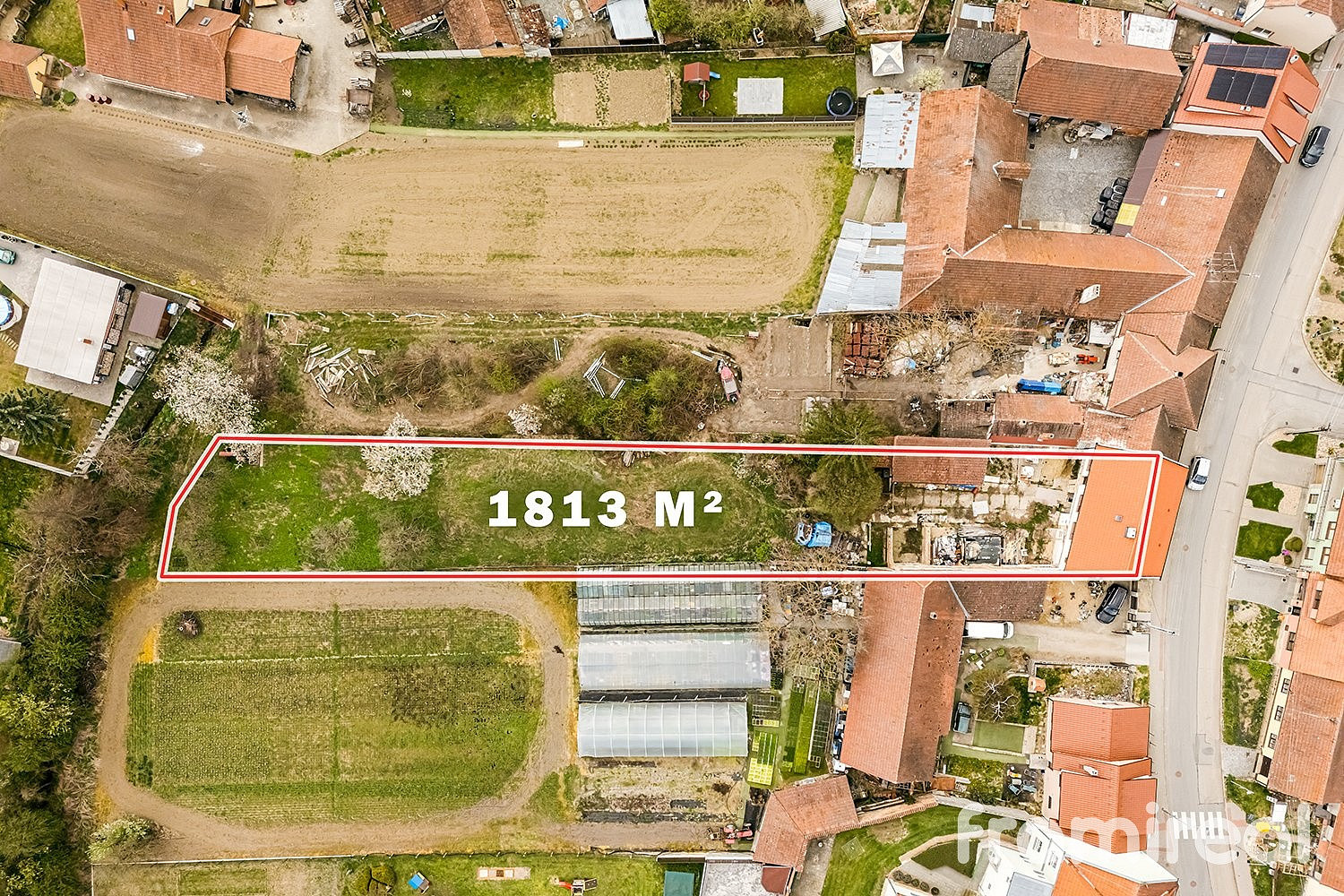 Prodej domu 200 m² s pozemkem 1 813 m²