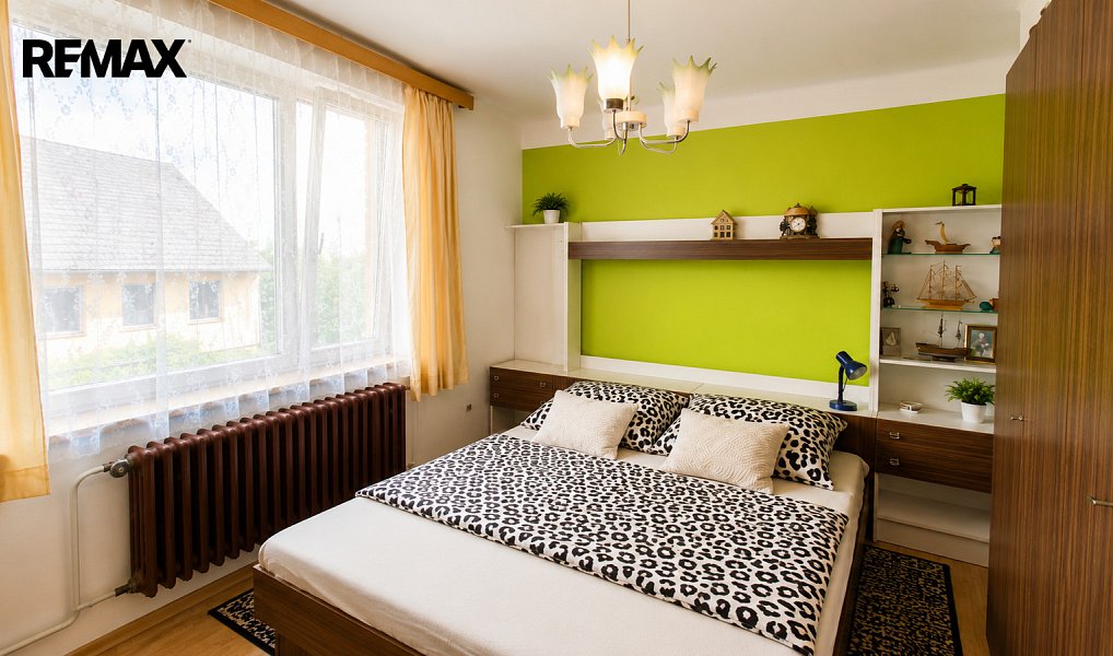 Prodej domu 140 m² s pozemkem 515 m², Vroutek – náhled fotky 12