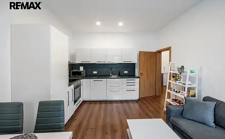 Pronájem bytu 2+kk 42 m²