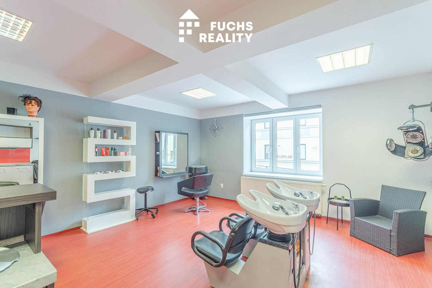 Prodej kanceláře 45 m² – fotografie 5