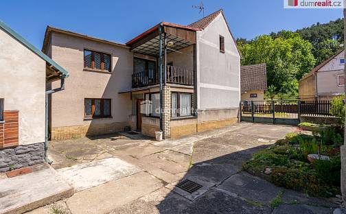 Prodej domu 180 m² s pozemkem 299 m², Bechlín, okres Litoměřice