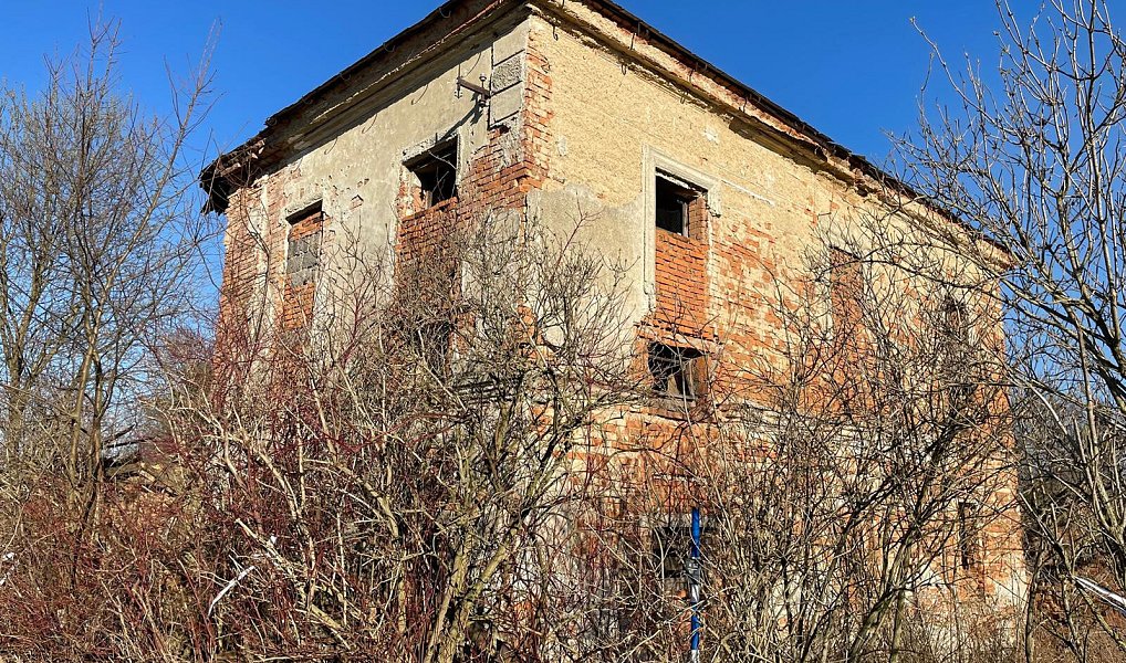 Prodej komerčního objektu (jiného typu) 2 764 m², Vražné – náhled fotky 9