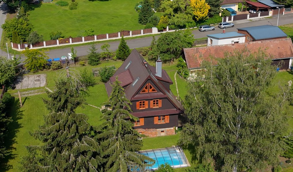 Prodej domu 336 m² s pozemkem 2 384 m², Chrustenice – náhled fotky 9