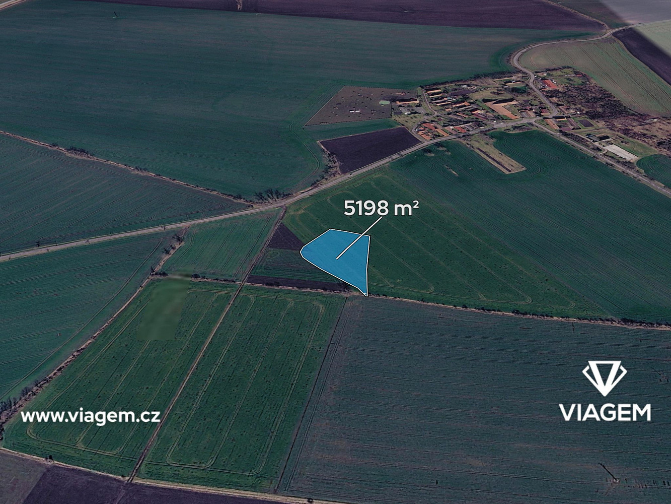 Prodej pole 1 732 m²