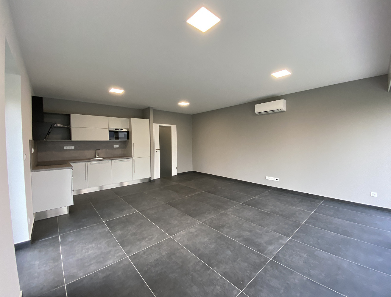 Pronájem bytu 2+kk 54 m² — photo 4