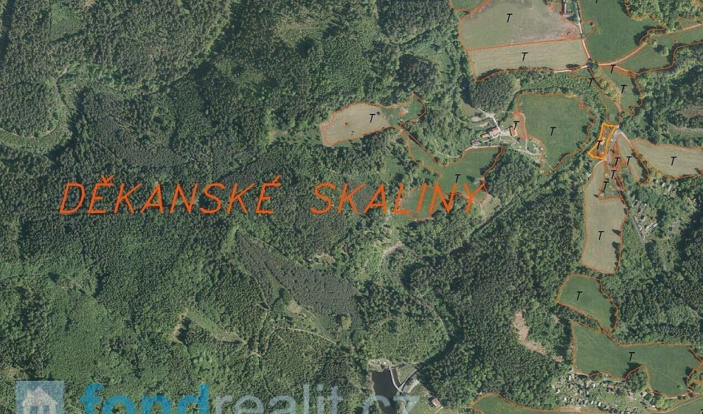 Prodej pozemku 2 337 m², Benešov nad Černou – náhled fotky 4