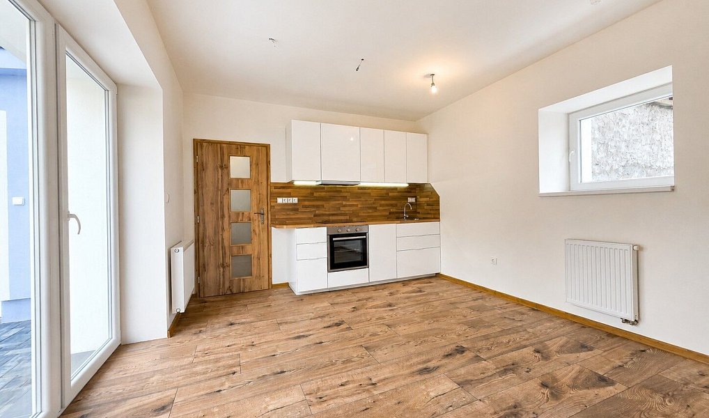 Prodej domu 97 m² s pozemkem 316 m², Peruc – náhled fotky 11